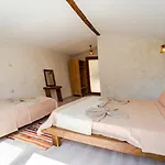 אתר קמפינג Manzara Bungalov *